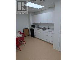 (lower Level) - 473 Oakwood Avenue, Toronto, ON M6E2W4 Photo 9