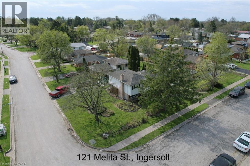 121 MELITA Street - 3