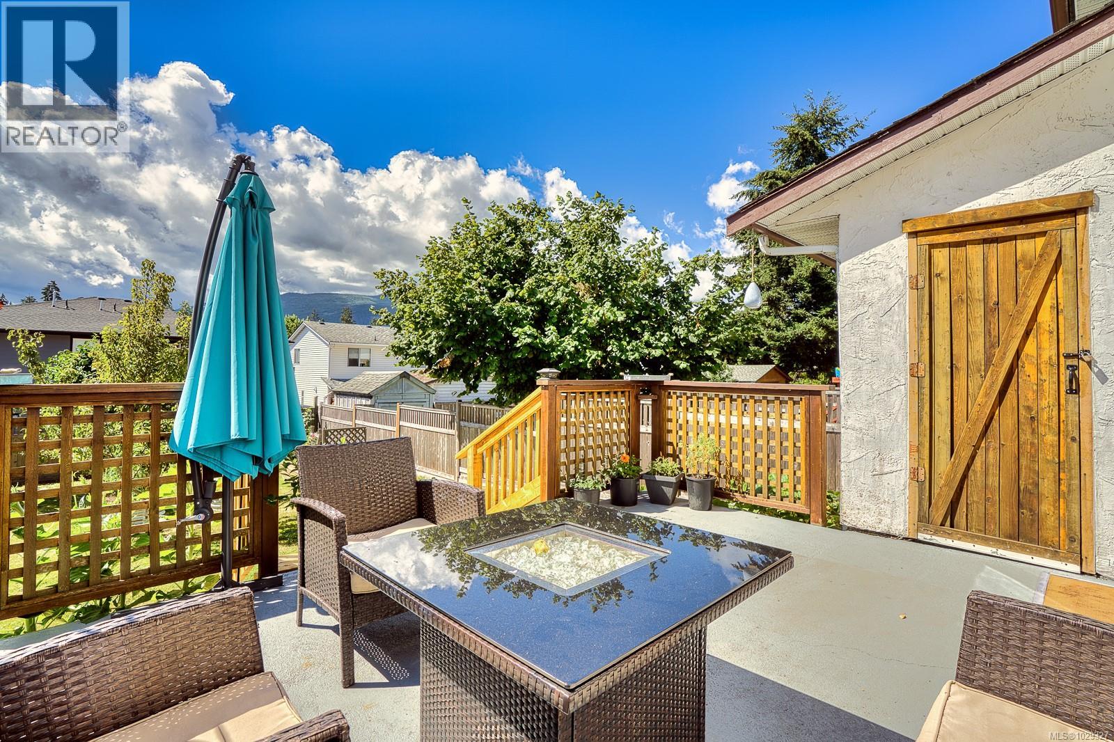 2517 ROSSTOWN RD - 18