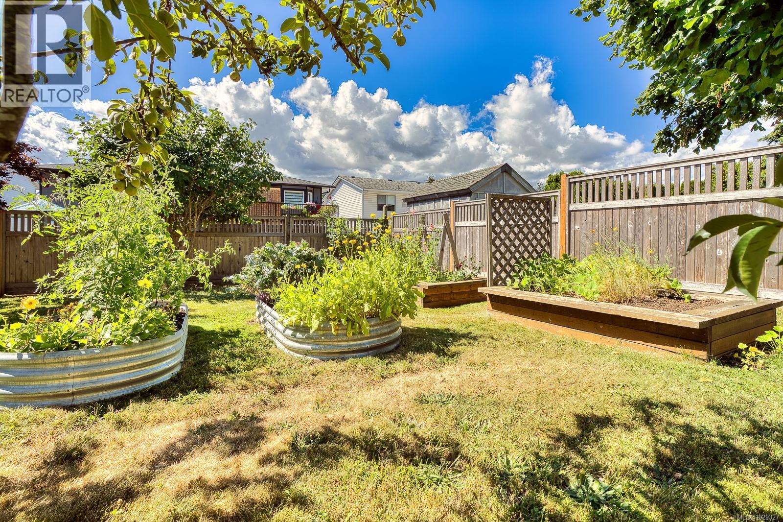 2517 ROSSTOWN RD - 41