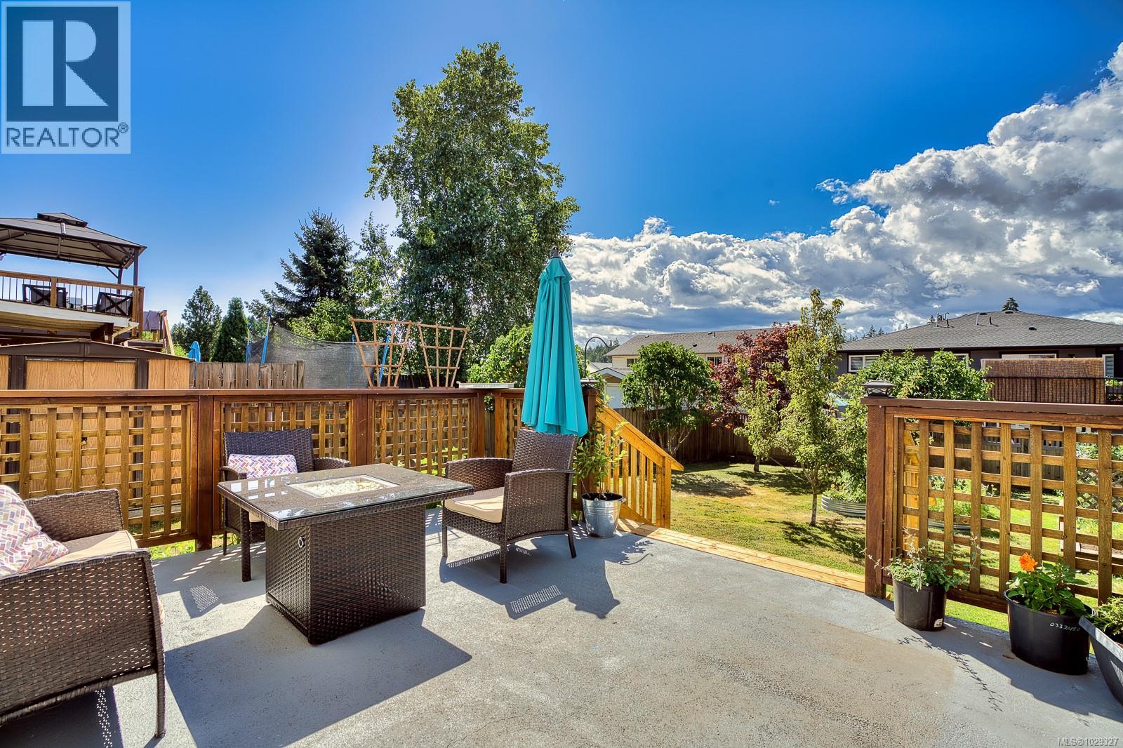 2517 ROSSTOWN RD - 17