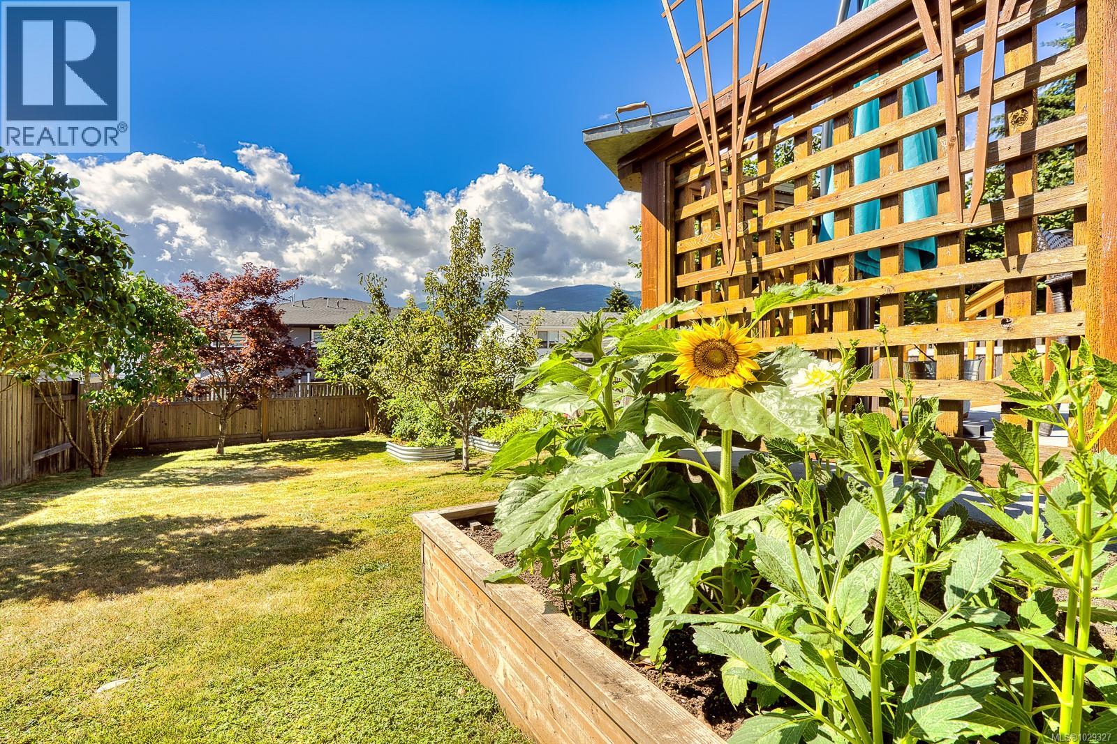 2517 ROSSTOWN RD - 31