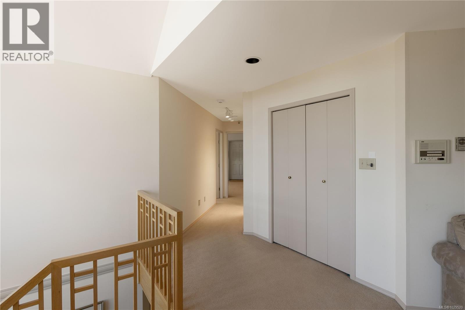  335 King George Terrace, Oak Bay