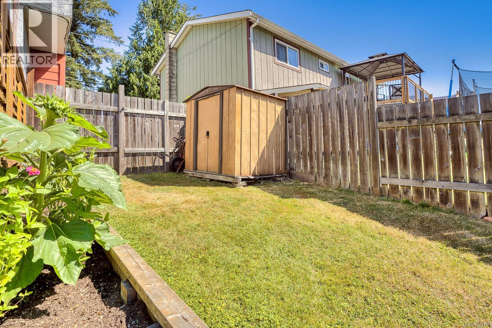 2517 ROSSTOWN RD - 33