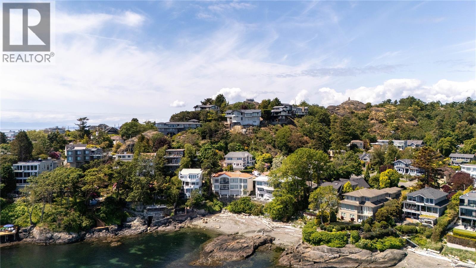  335 King George Terrace, Oak Bay