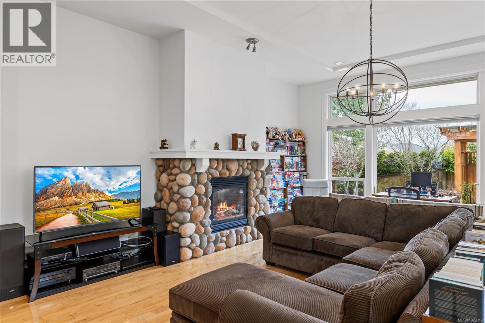 6538 HARRIER RD - 12