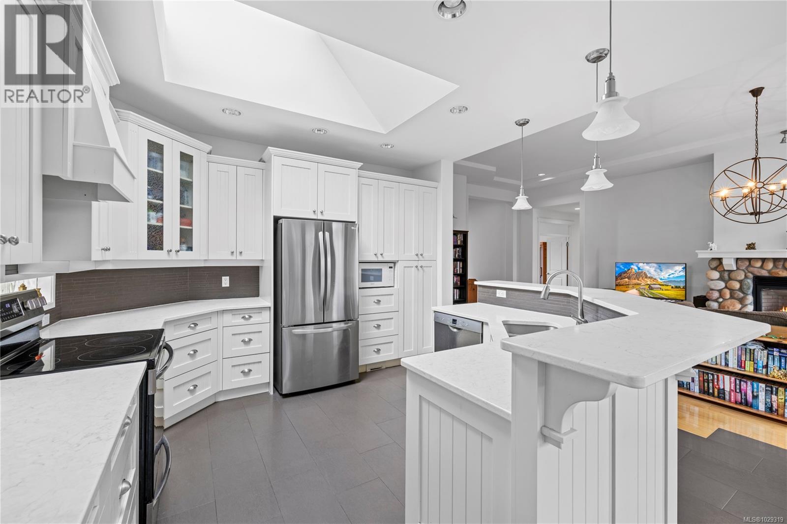 6538 Harrier Rd - 18