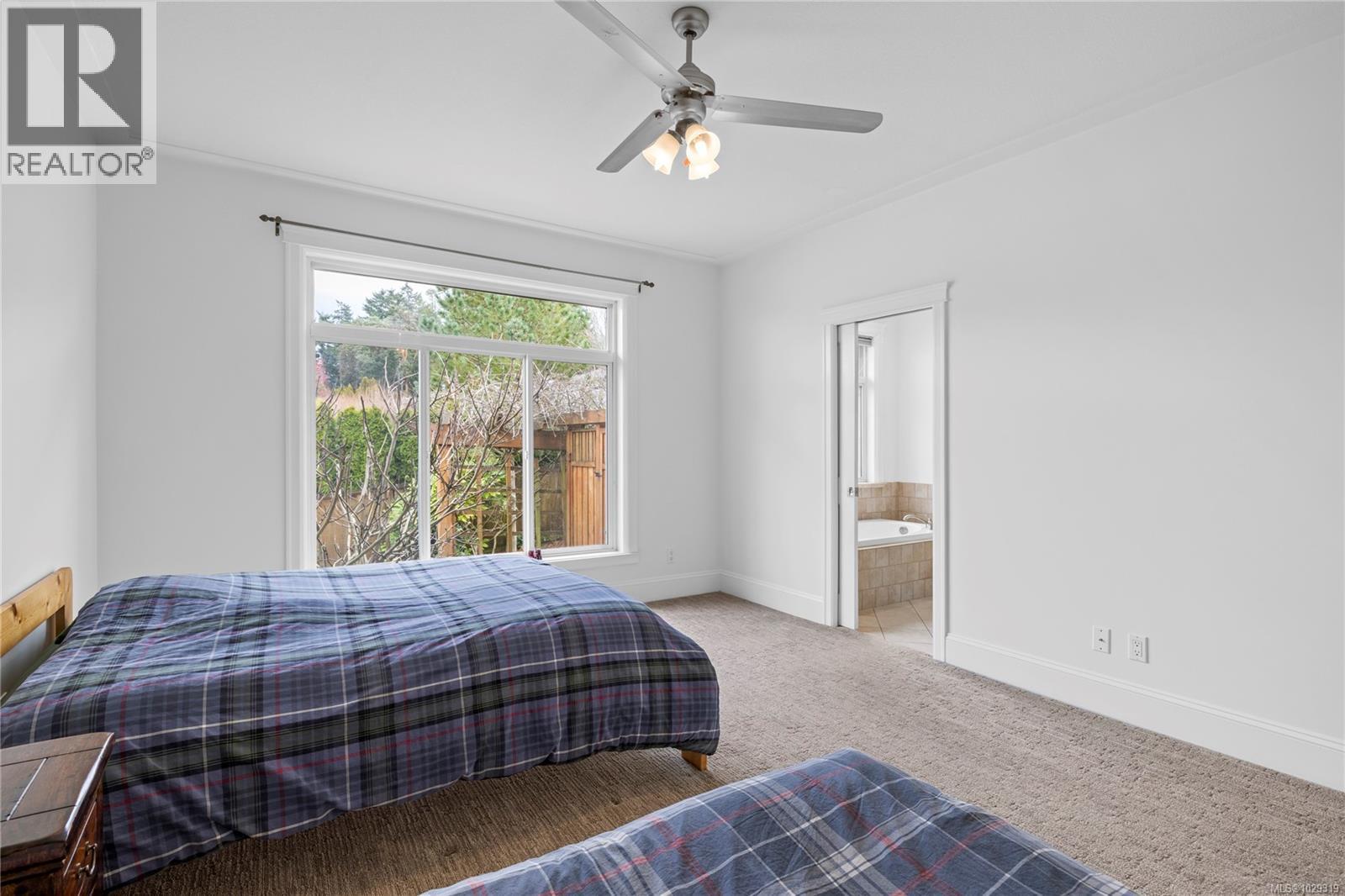 6538 Harrier Rd - 21