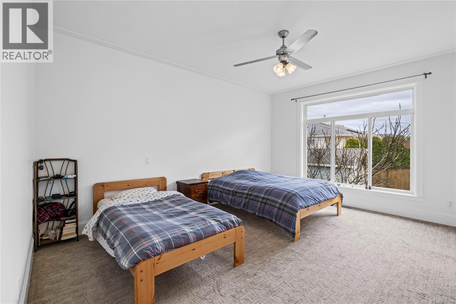 6538 Harrier Rd - 22