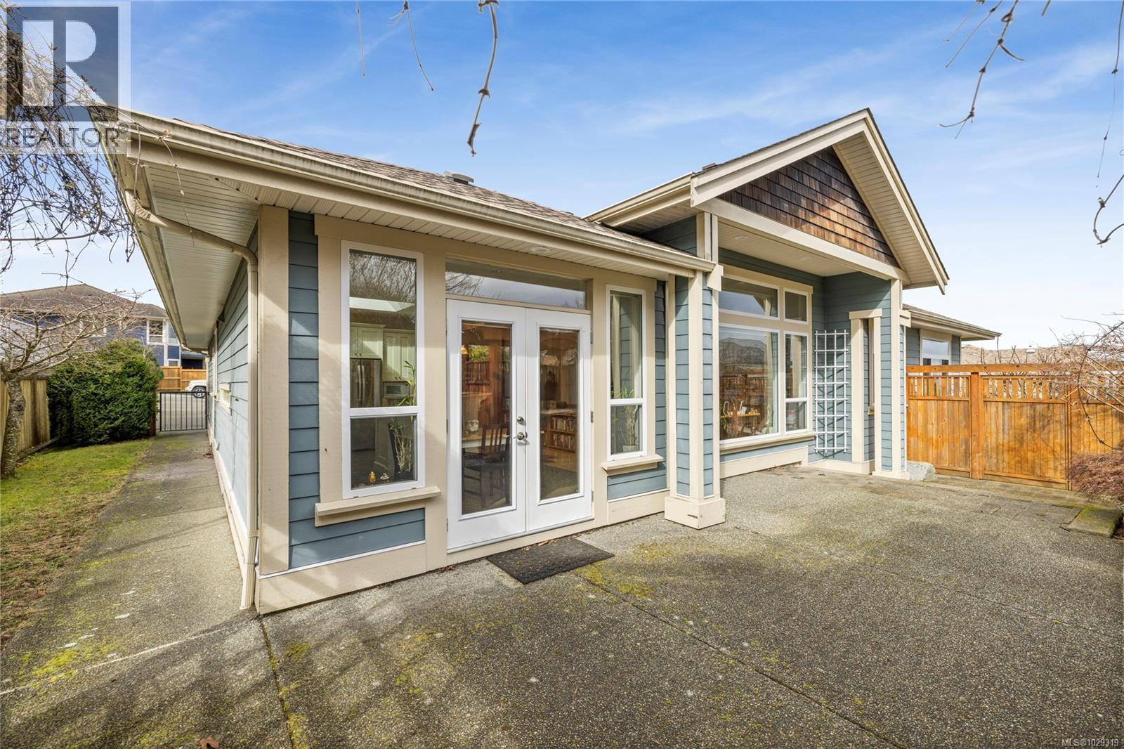 6538 Harrier Rd - 35