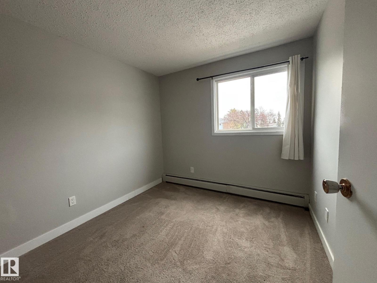Single Family House for Sale in #   ST NW Edmonton 
