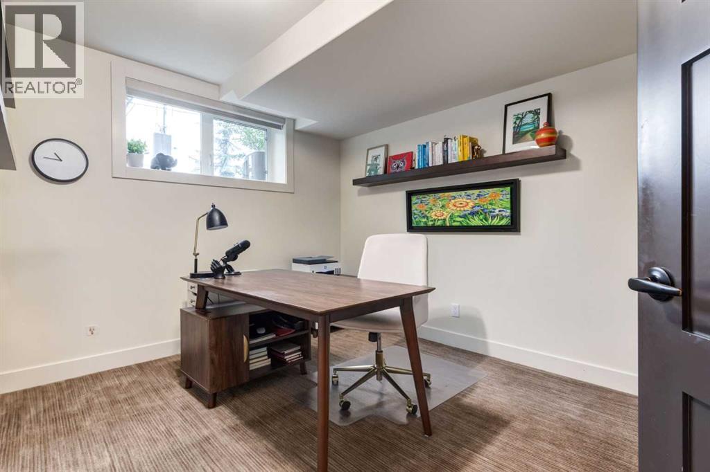 Single Family House for Sale in   Street SW Shaganappi Calgary 