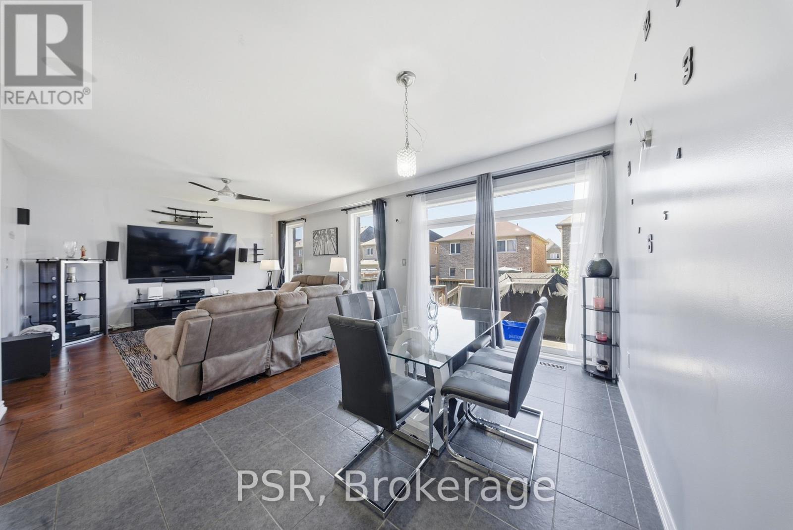 24 BURGESS CRESCENT - 15