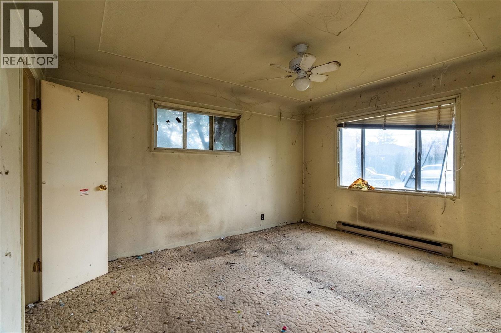  3330 Harriet Road, Saanich