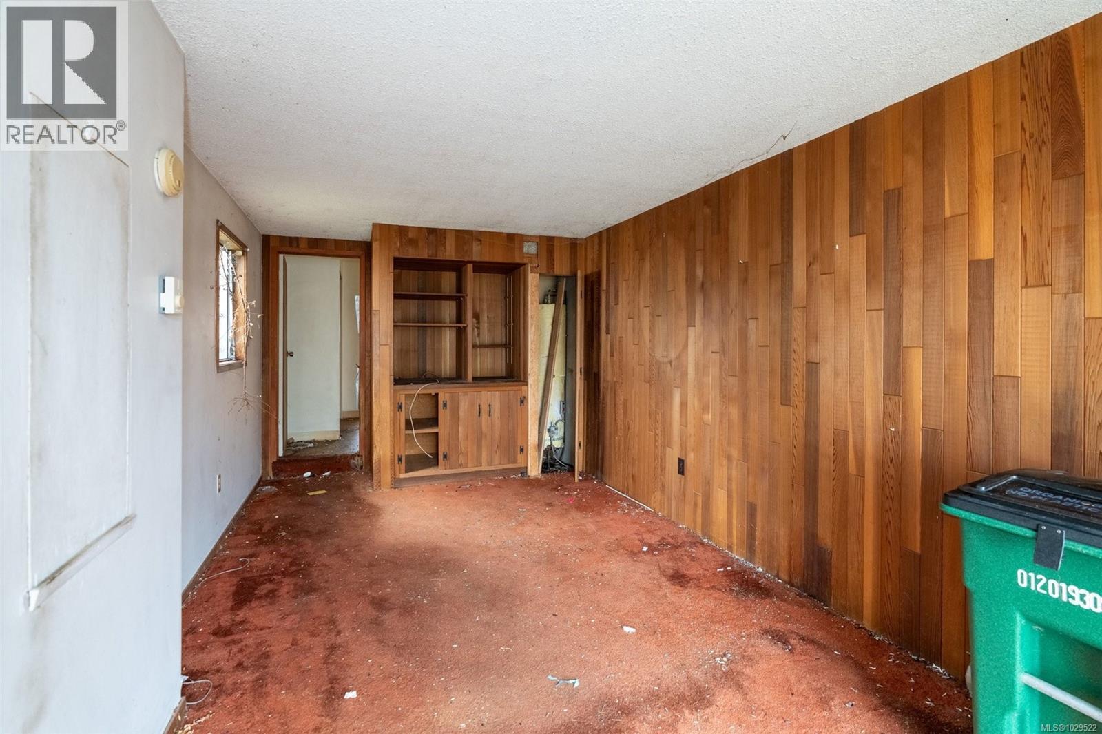  3330 Harriet Road, Saanich