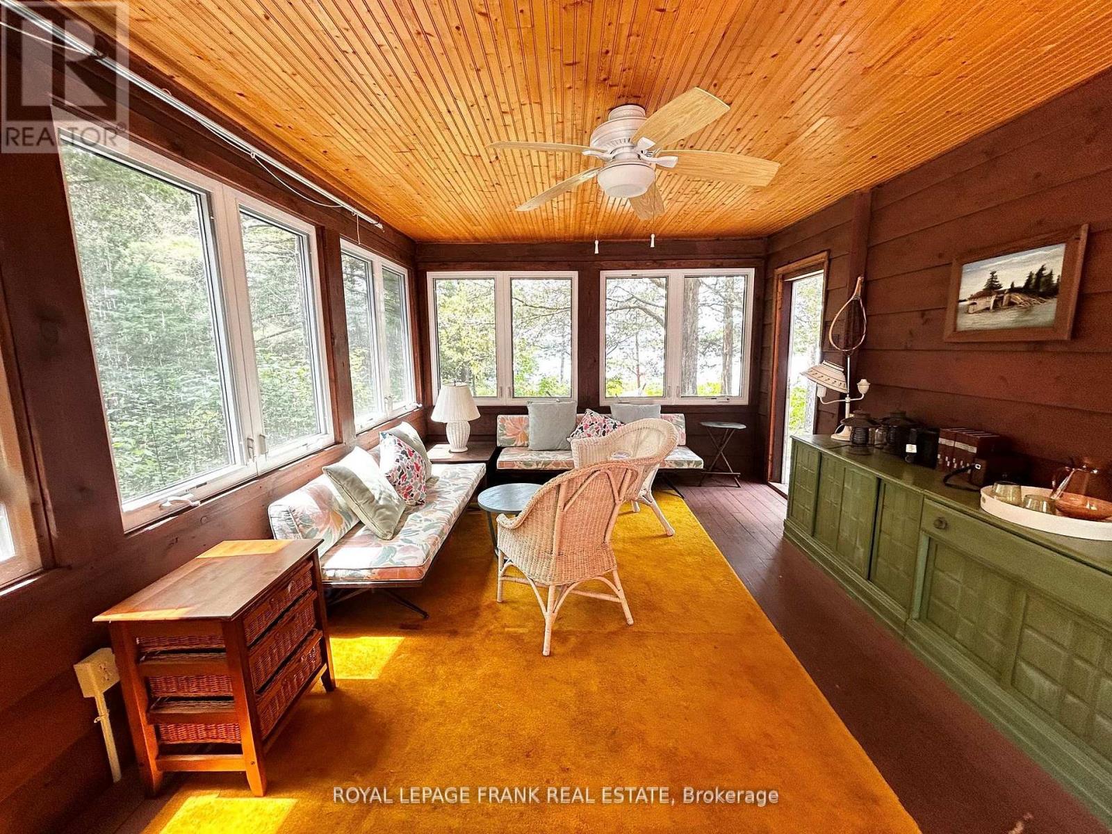 2295 STONY LAKE ISL 17 - 17