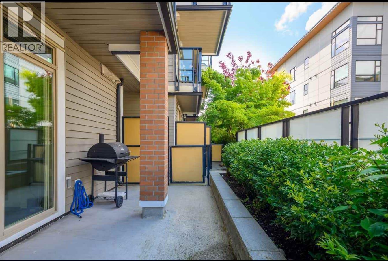 32 728 W 14TH STREET — photo 17