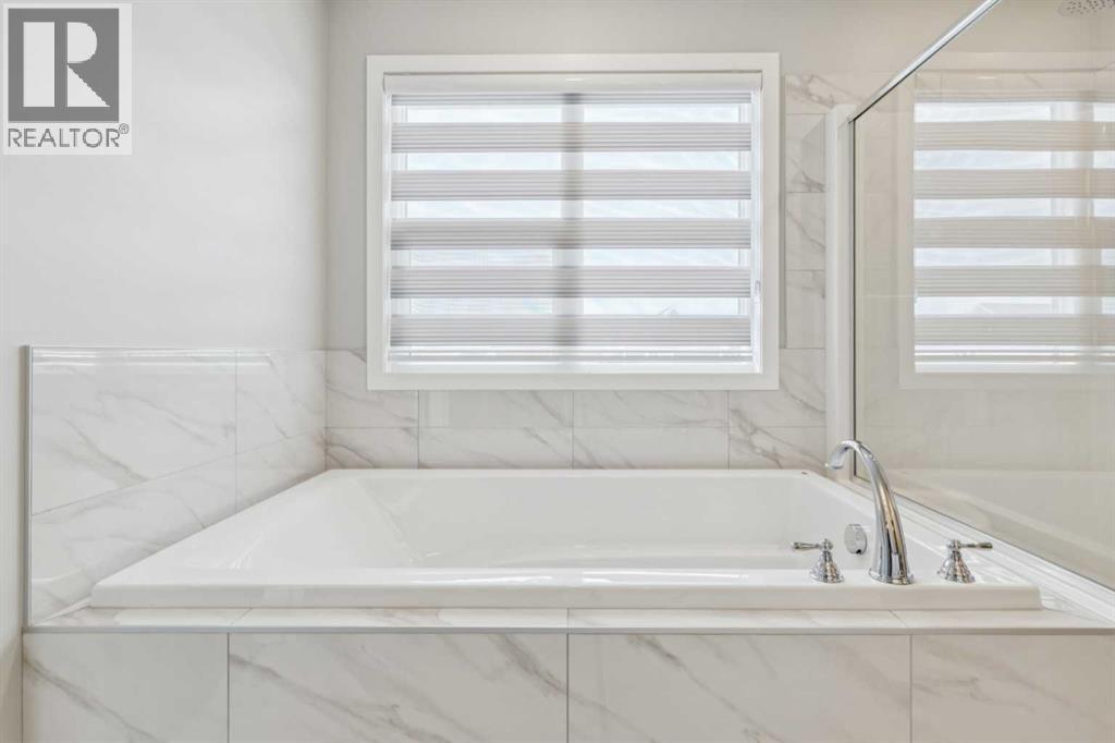 Single Family House for Sale in  Magnolia Heath SE Mahogany Calgary 