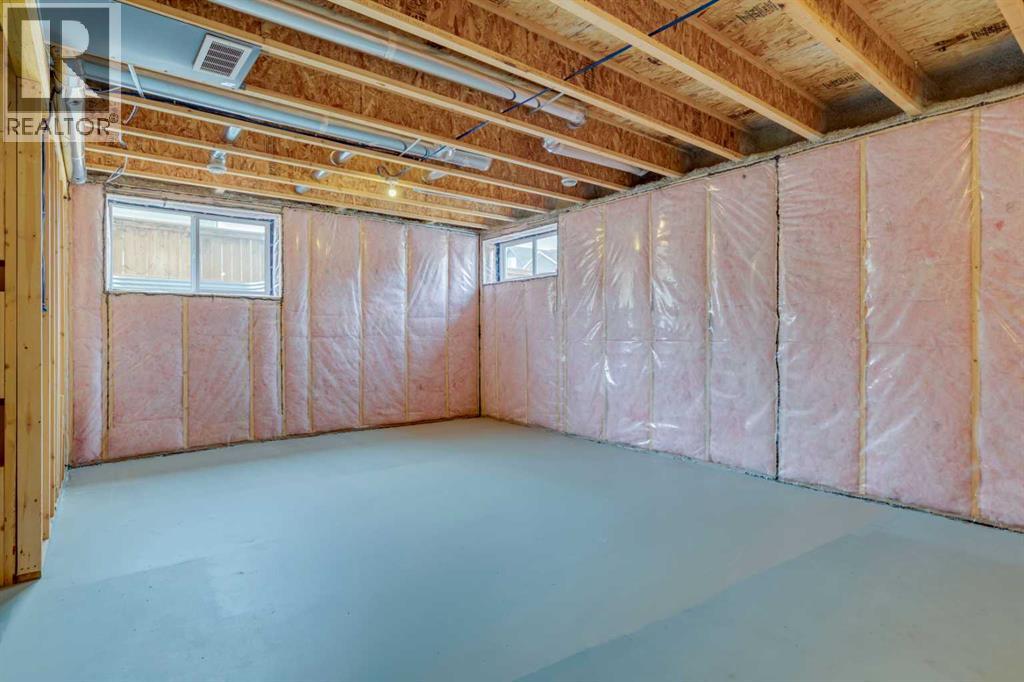 Single Family House for Sale in  Magnolia Heath SE Mahogany Calgary 