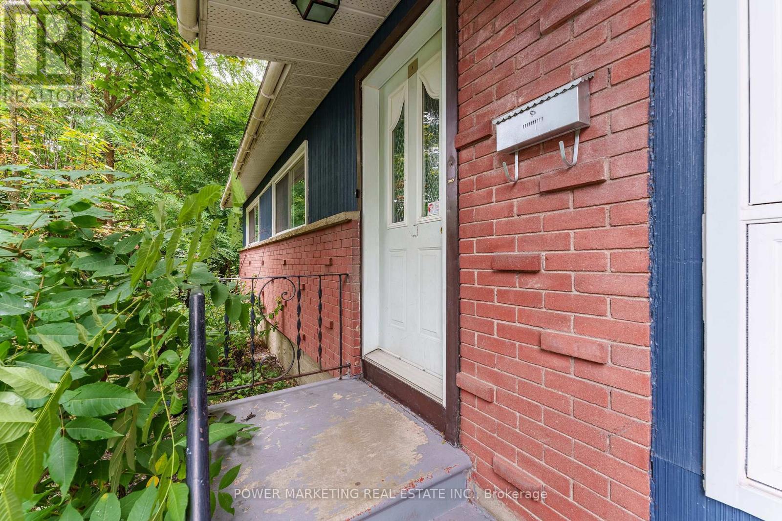 935 GOREN AVENUE - 2