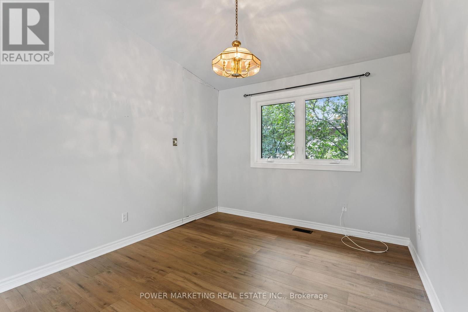 935 GOREN AVENUE - 6
