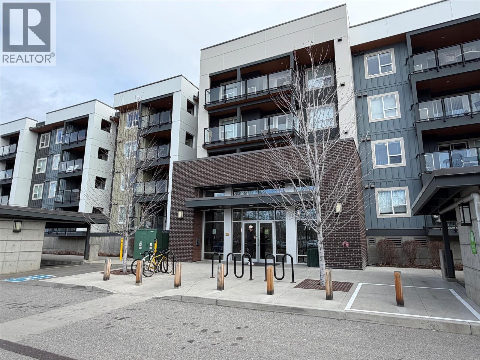 775 Academy Way Unit# PH25, Kelowna
