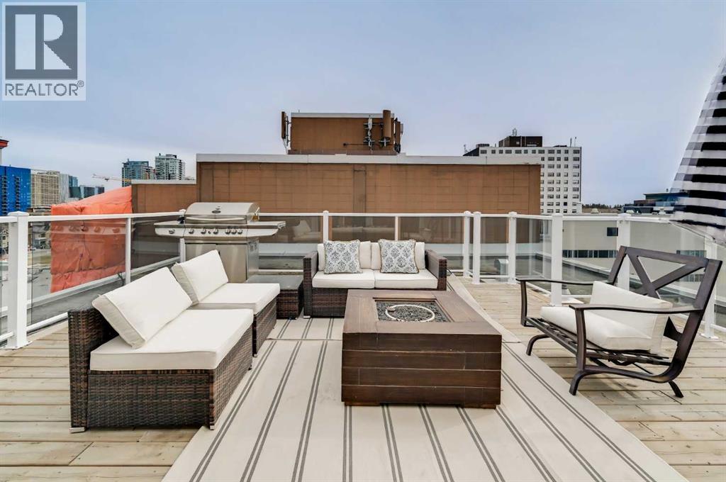 Single Family House for Sale in    Avenue SW Cliff Bungalow Calgary 