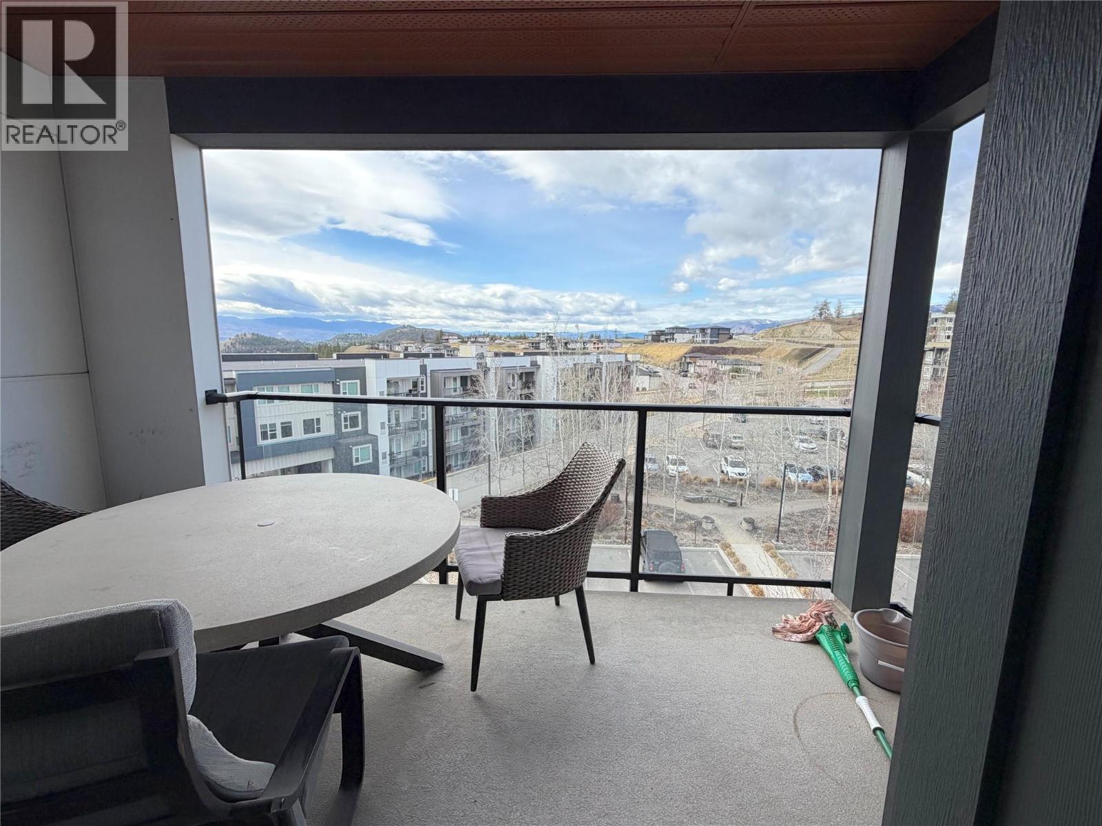 775 Academy Way Unit# PH25, Kelowna