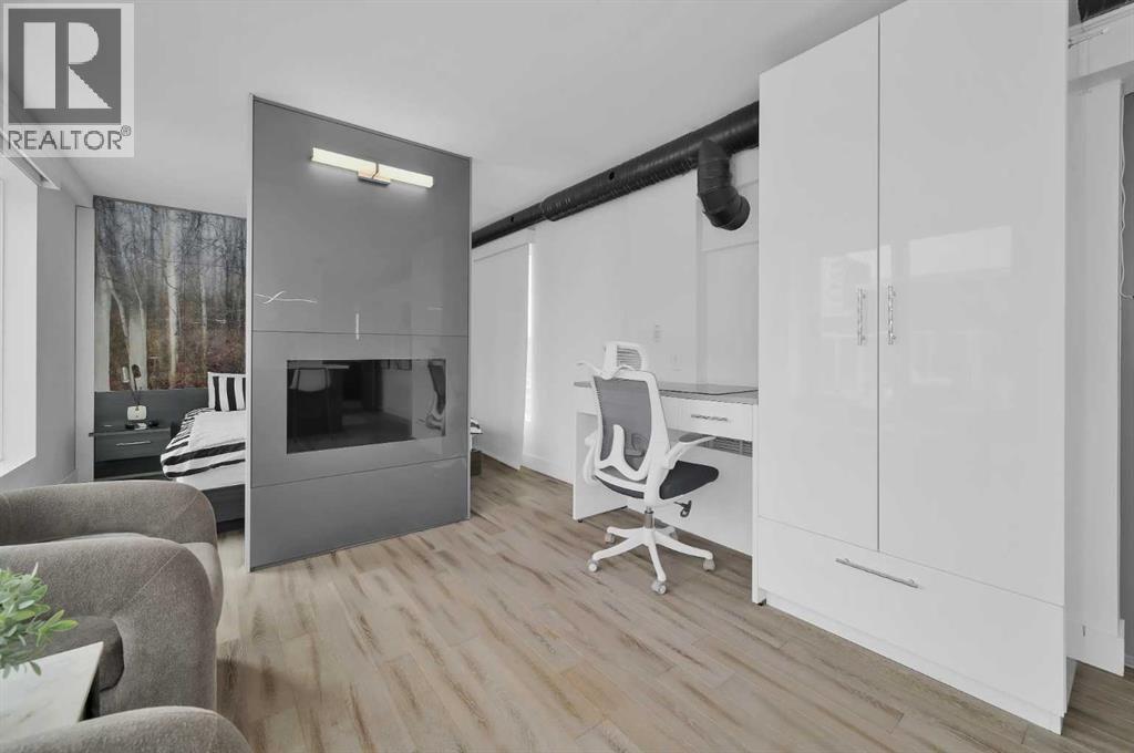 Single Family House for Sale in    Avenue SW Cliff Bungalow Calgary 