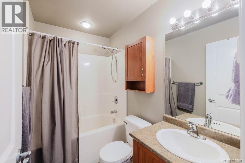  2532 Legacy Ridge, Langford