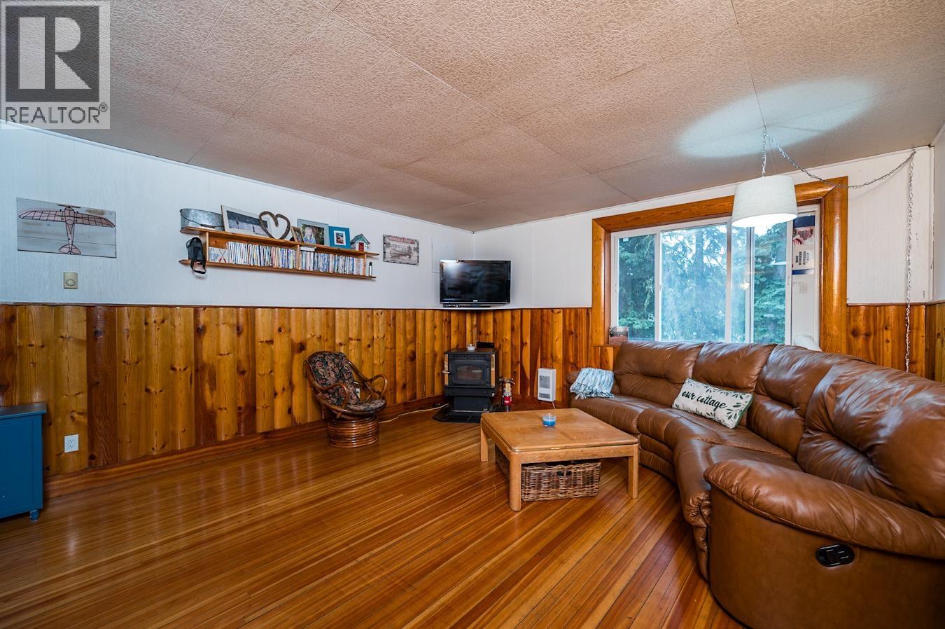 39385 W 16 HIGHWAY - 8