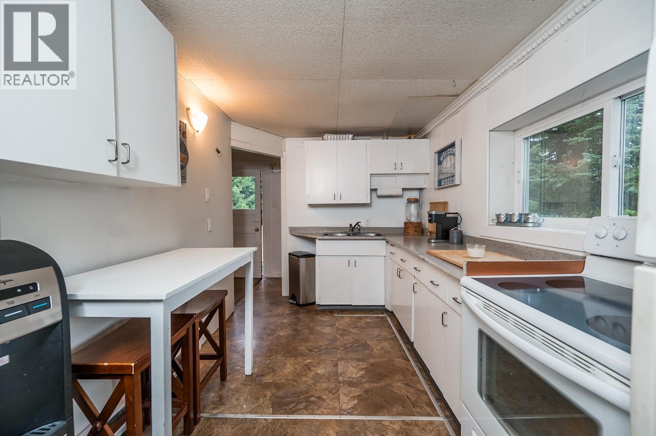 39385 W 16 HIGHWAY - 4