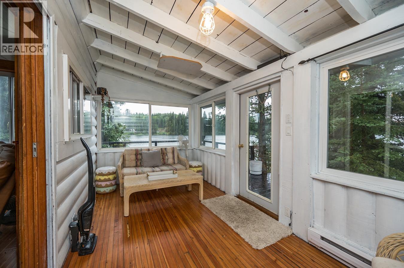 39385 W 16 HIGHWAY - 11