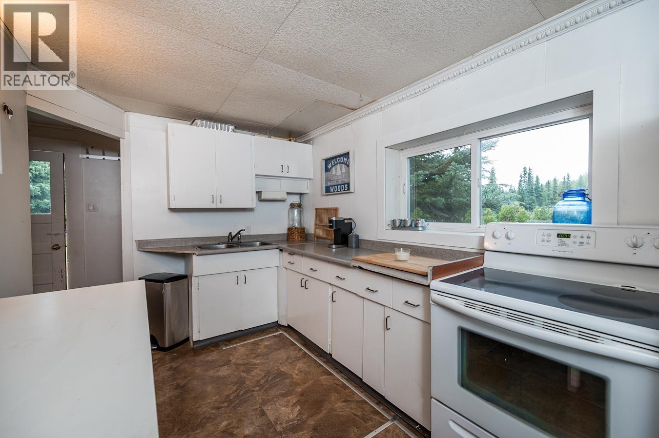 39385 W 16 HIGHWAY - 5