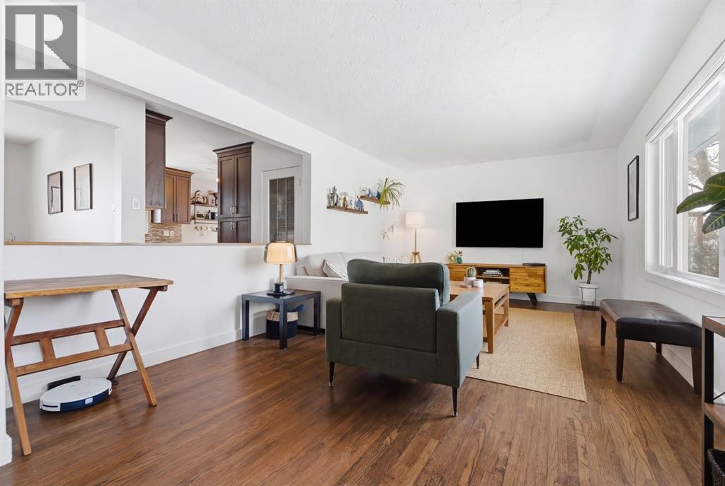 Single Family House Bungalow for Sale in   Street SW Glendale Calgary 