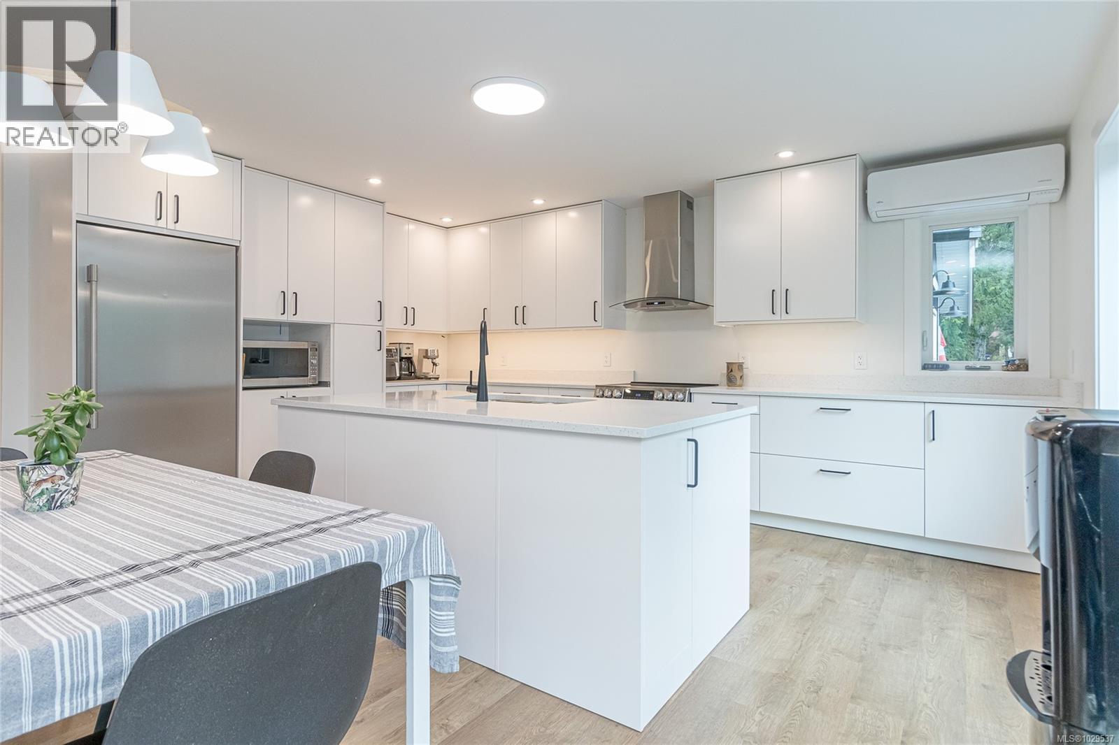 1119 BELLEVUE RD - 10