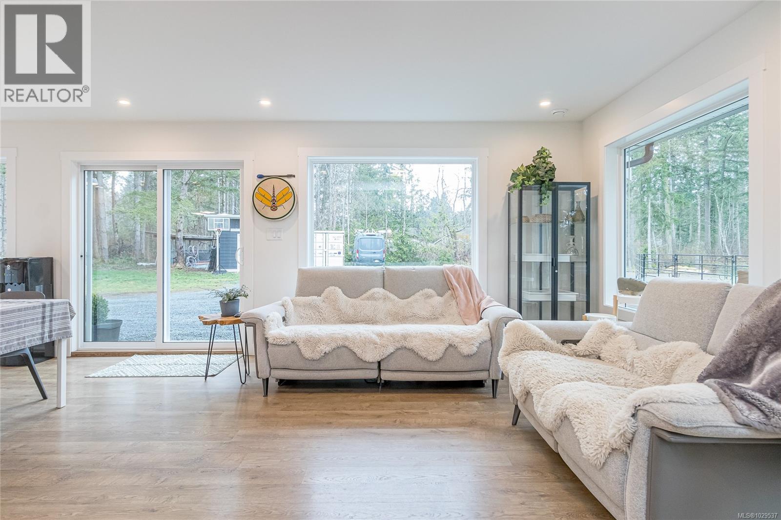 1119 BELLEVUE RD - 14