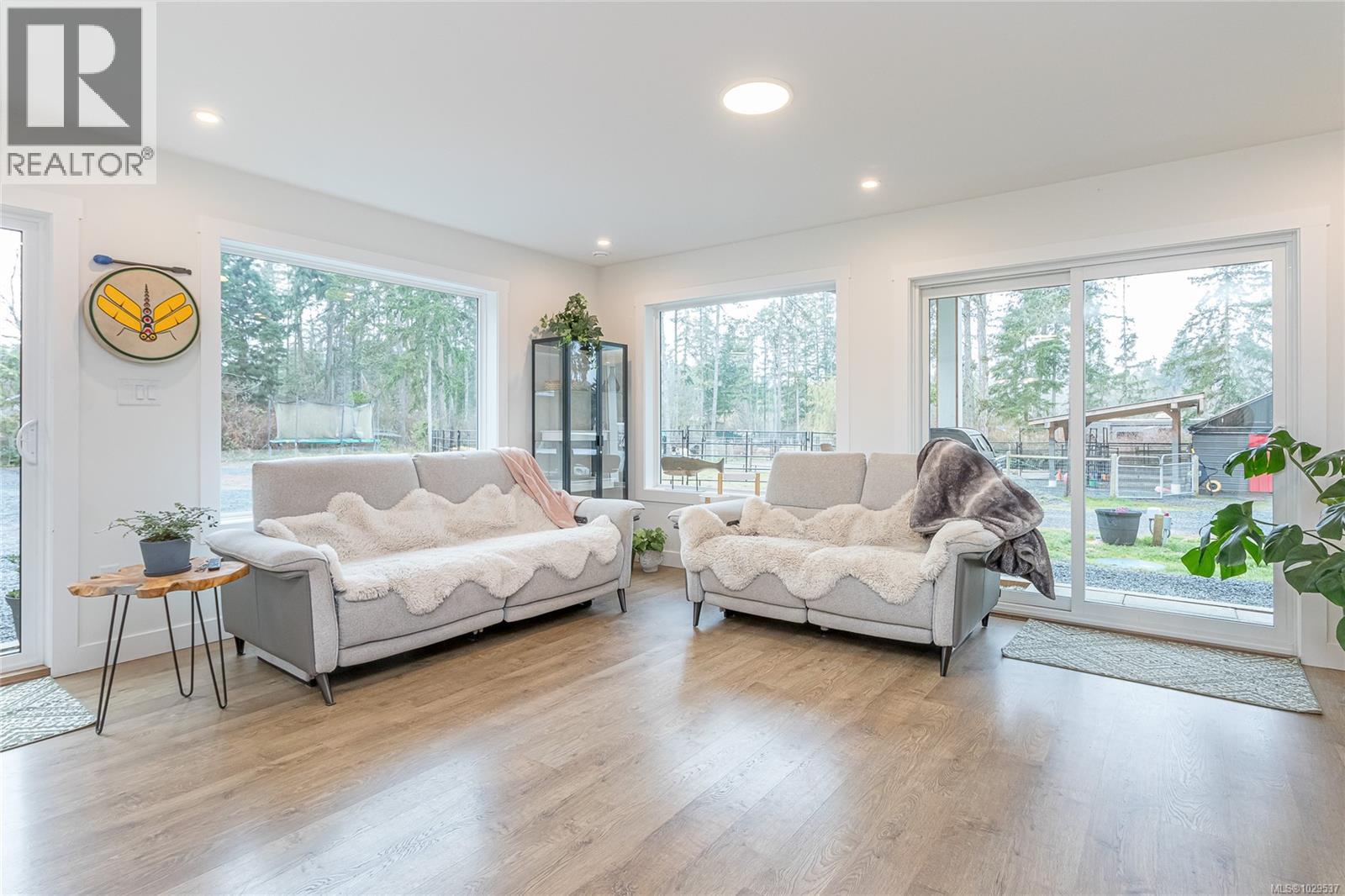 1119 BELLEVUE RD - 15