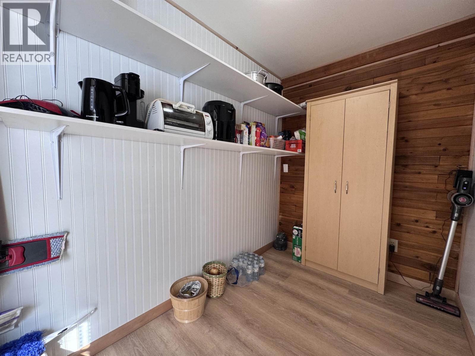 2580 CHIMNEY LAKE ROAD - 8