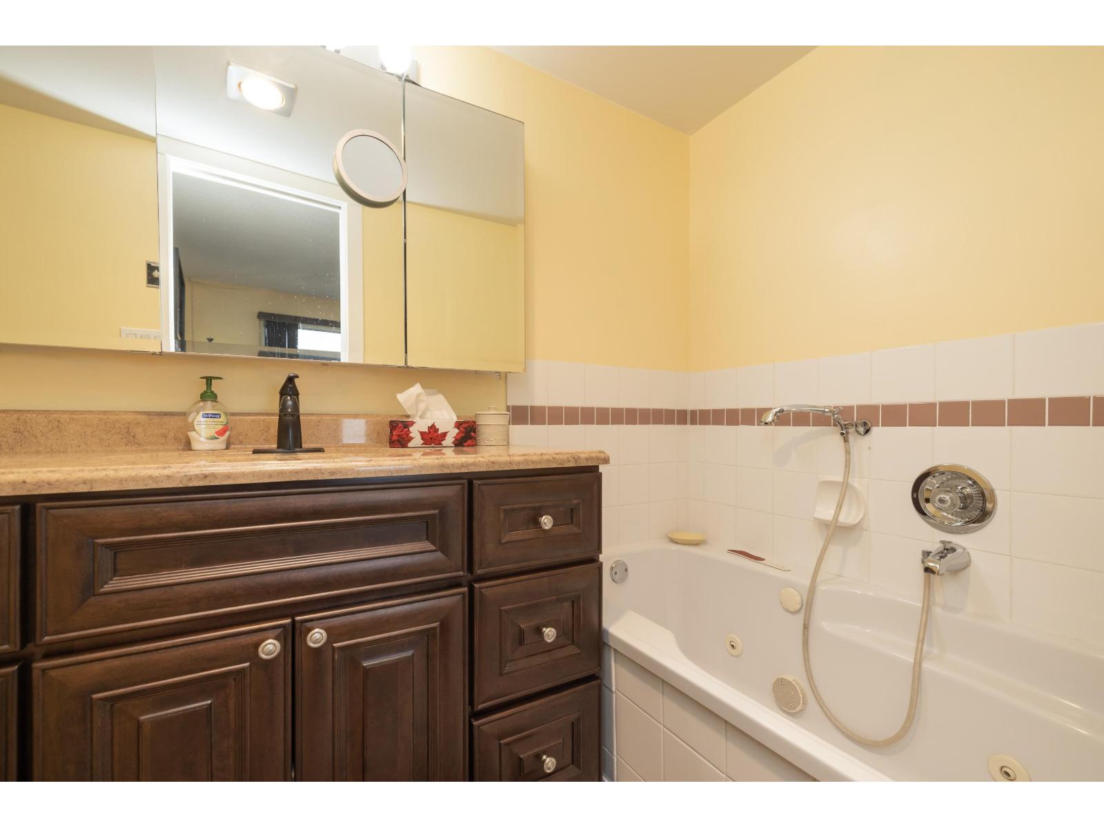 602 45765 SPADINA AVENUE, Chilliwack Downtown, Chilliwack