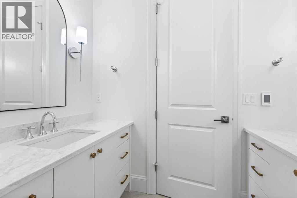 Single Family House for Sale in   Avenue SW South Calgary Calgary 