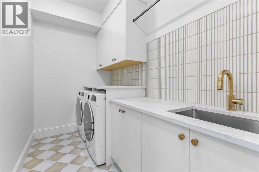 Single Family House for Sale in   Avenue SW South Calgary Calgary 