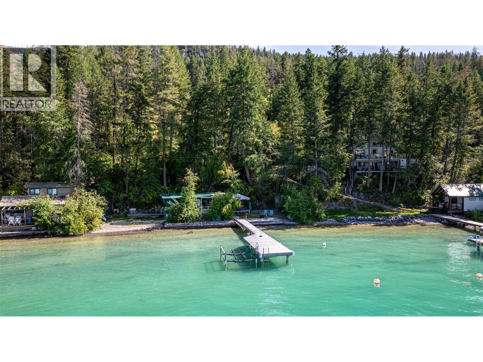 5799 Cosens Bay Road, Coldstream