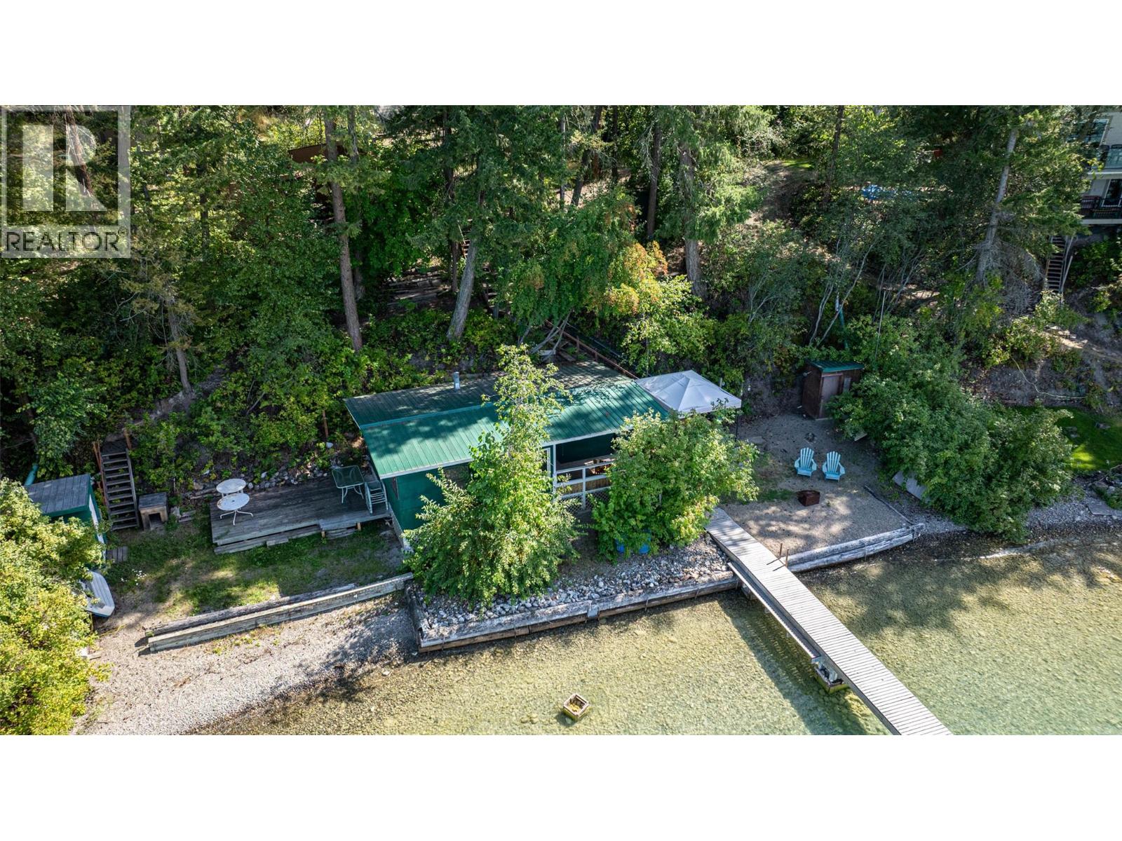 5799 Cosens Bay Road - 15