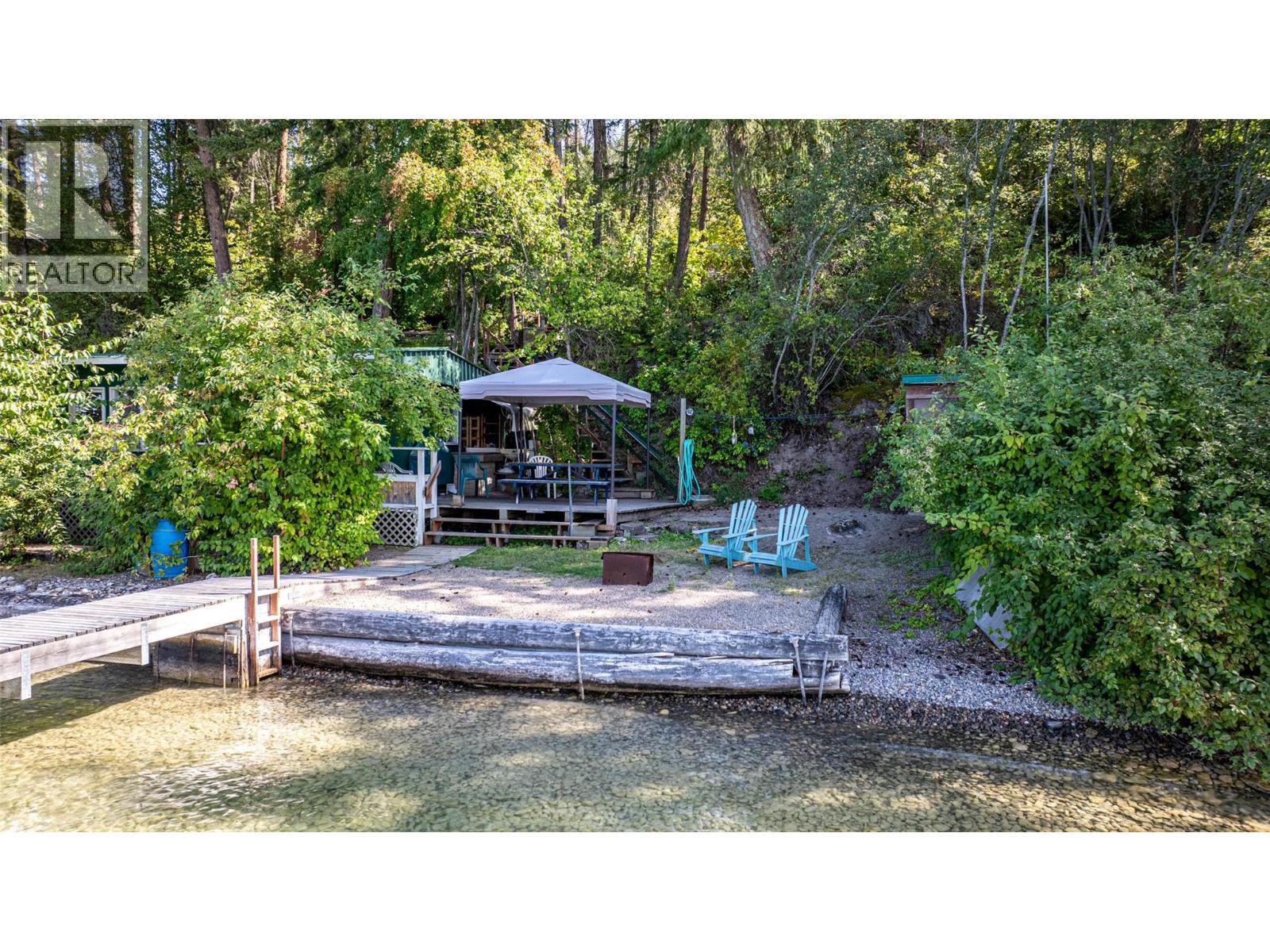 5799 Cosens Bay Road - 18