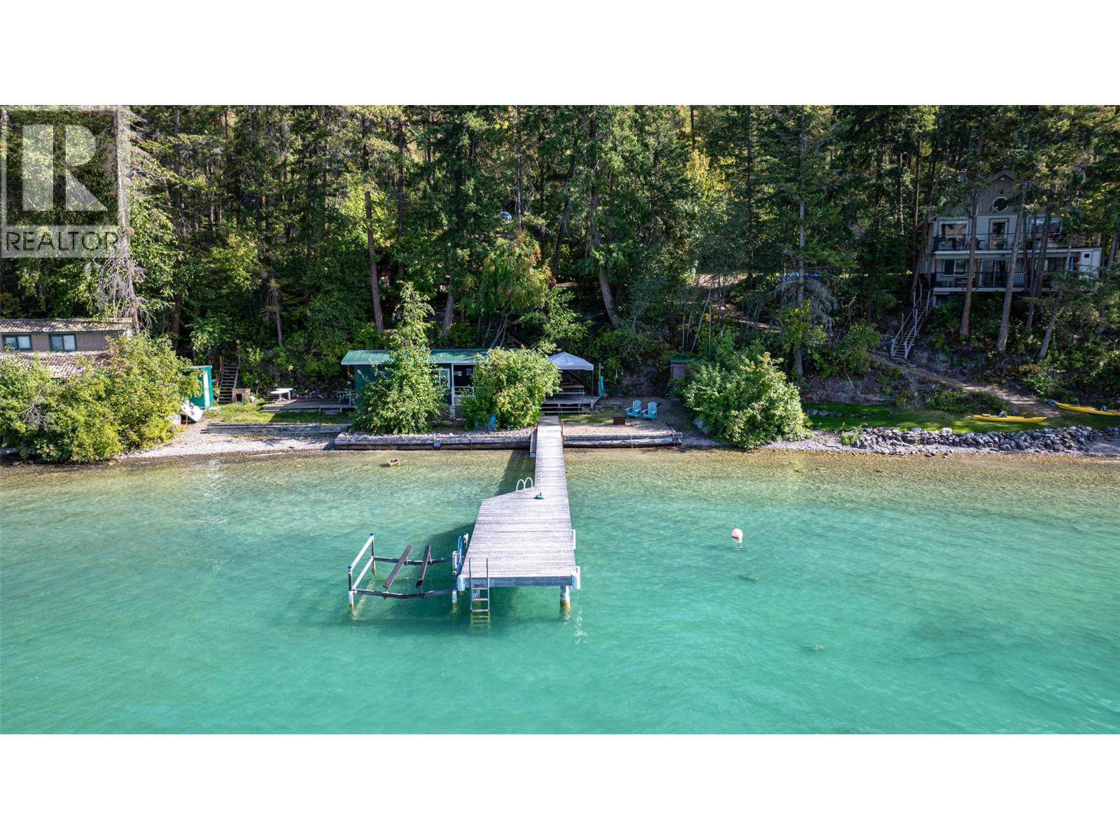 5799 Cosens Bay Road, Coldstream