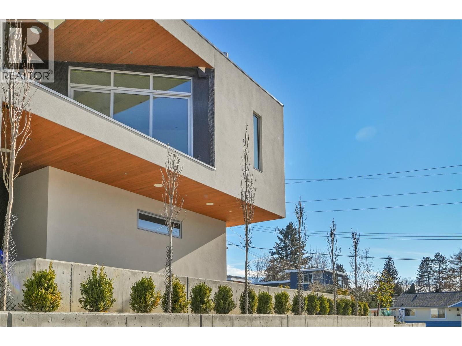 765 Westminster Avenue E, Penticton