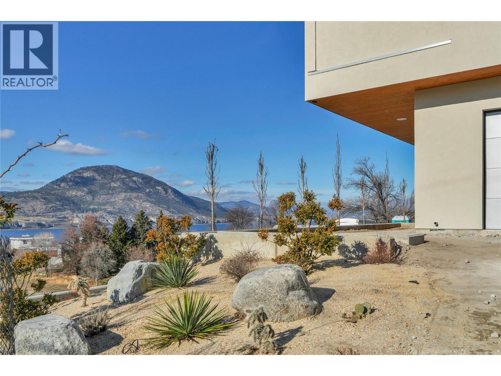 765 Westminster Avenue E, Penticton