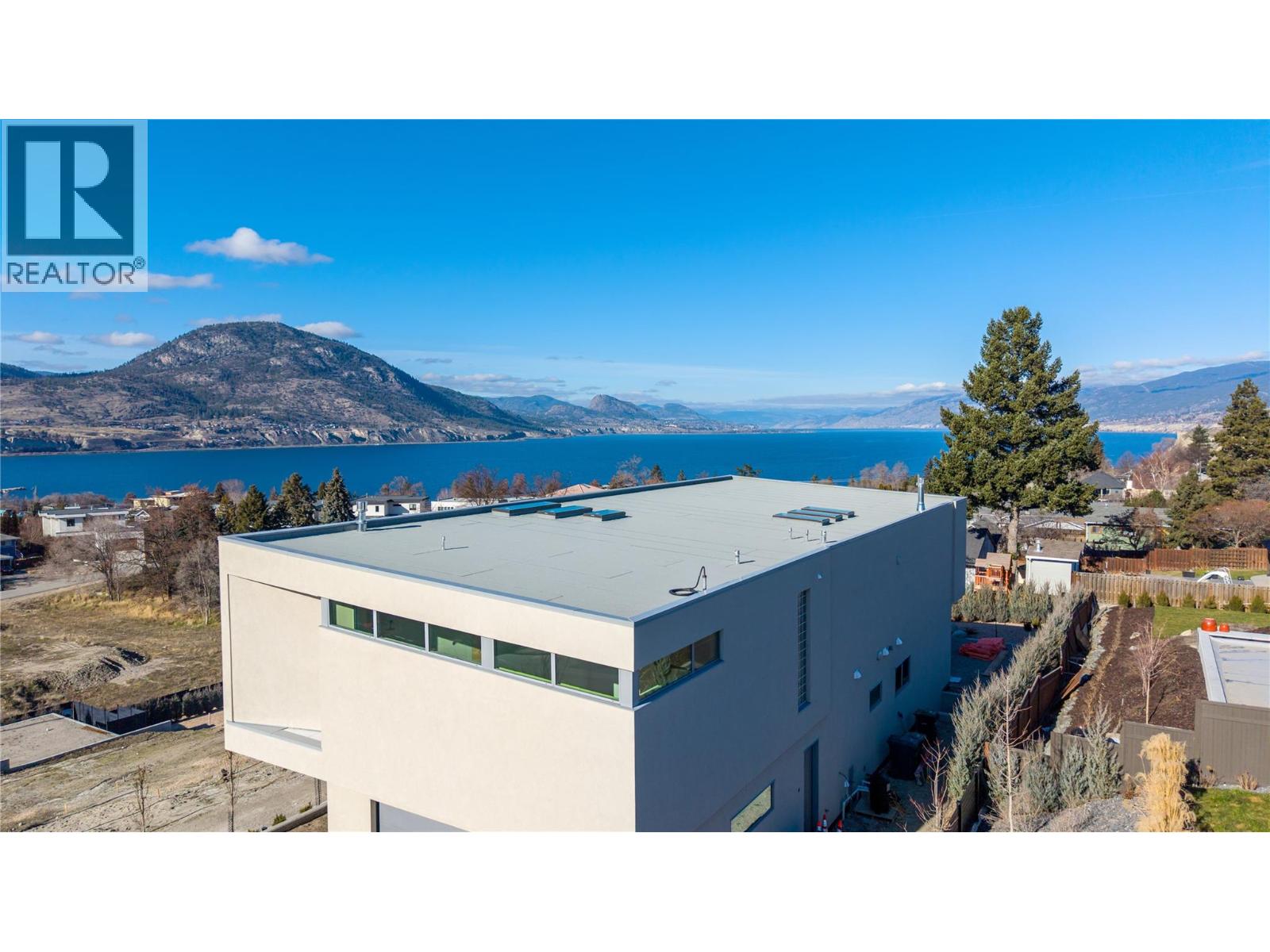 765 Westminster Avenue E, Penticton
