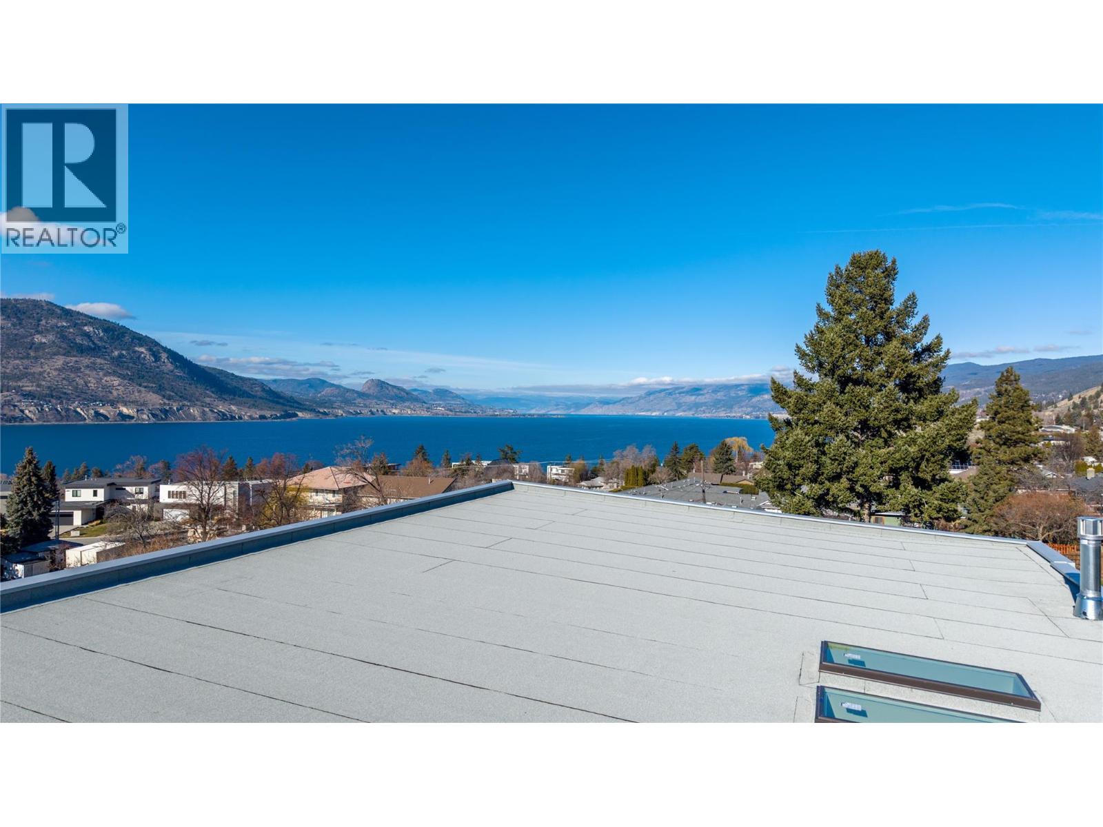 765 Westminster Avenue E, Penticton
